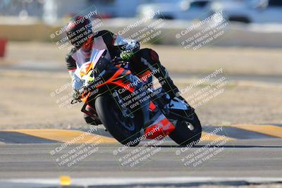 media/Dec-10-2023-SoCal Trackdays (Sun) [[0ce70f5433]]/Turn 2 (10am)/